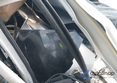 2015 Honda Fit Ex z USA, uszkodzony, nr VIN 3HGGK5G84FM721592